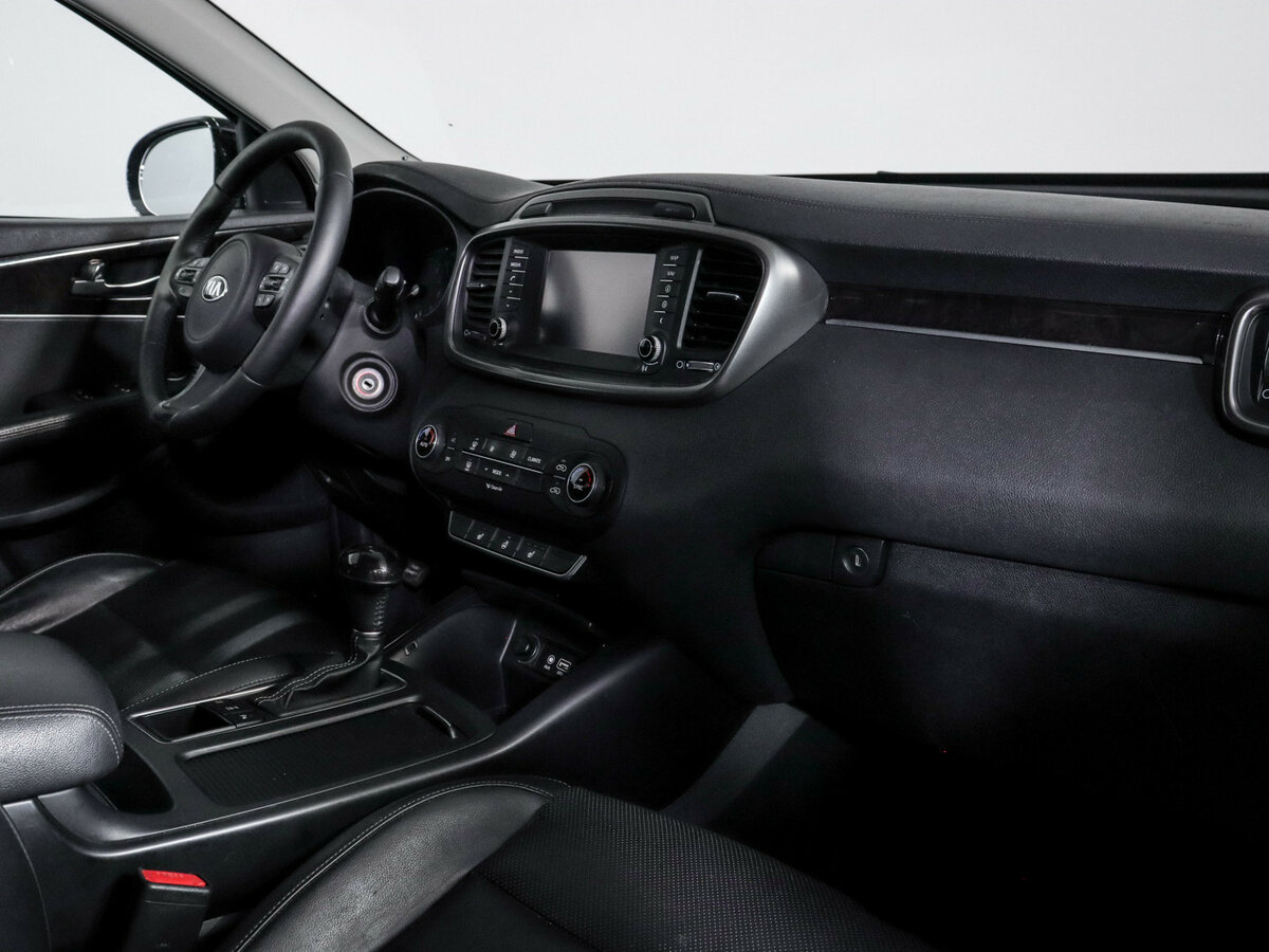 Kia Sorento 2017 года с пробегом. Фото: #8
