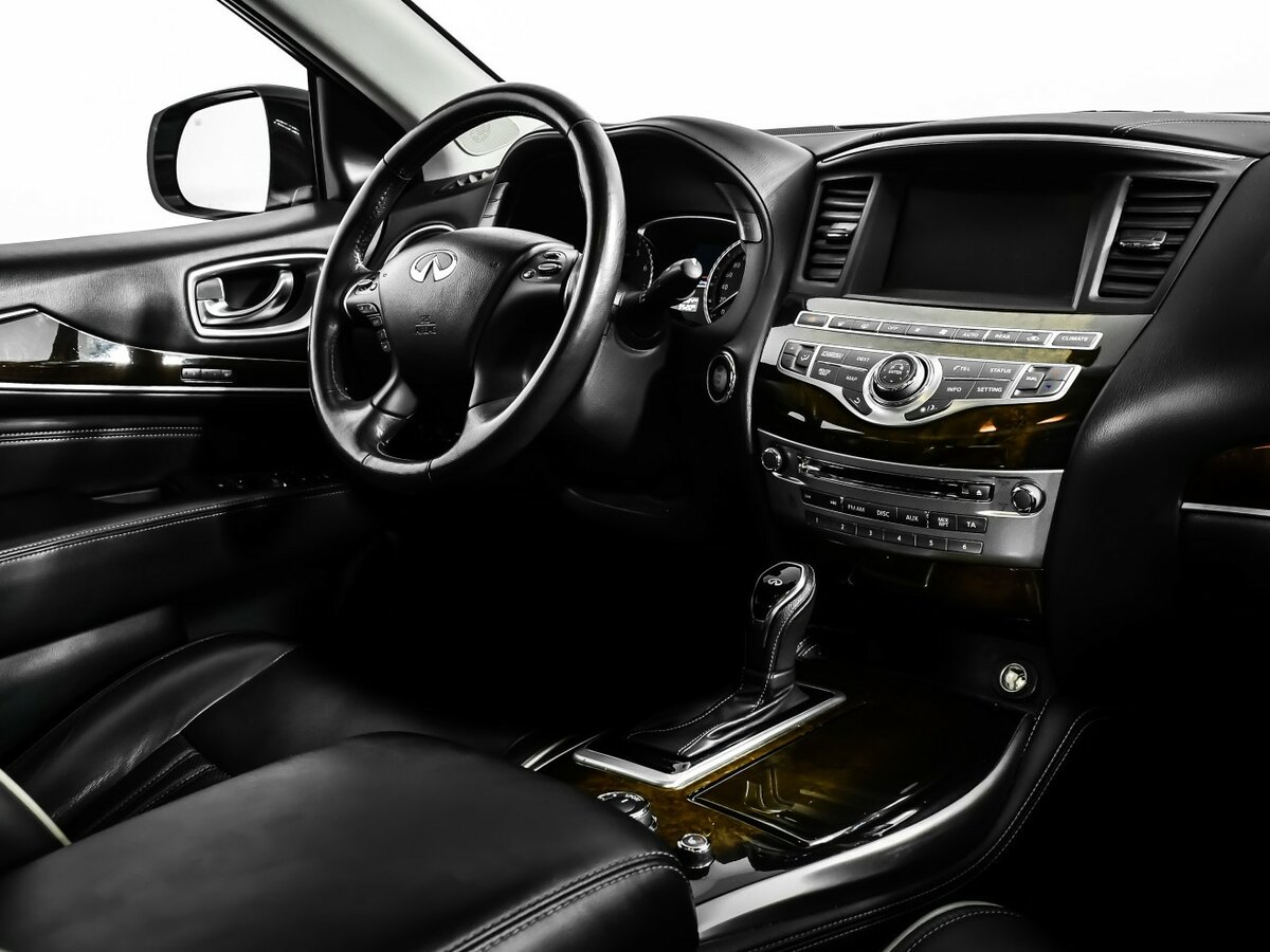 Infiniti QX60 2018 года с пробегом. Фото: #8
