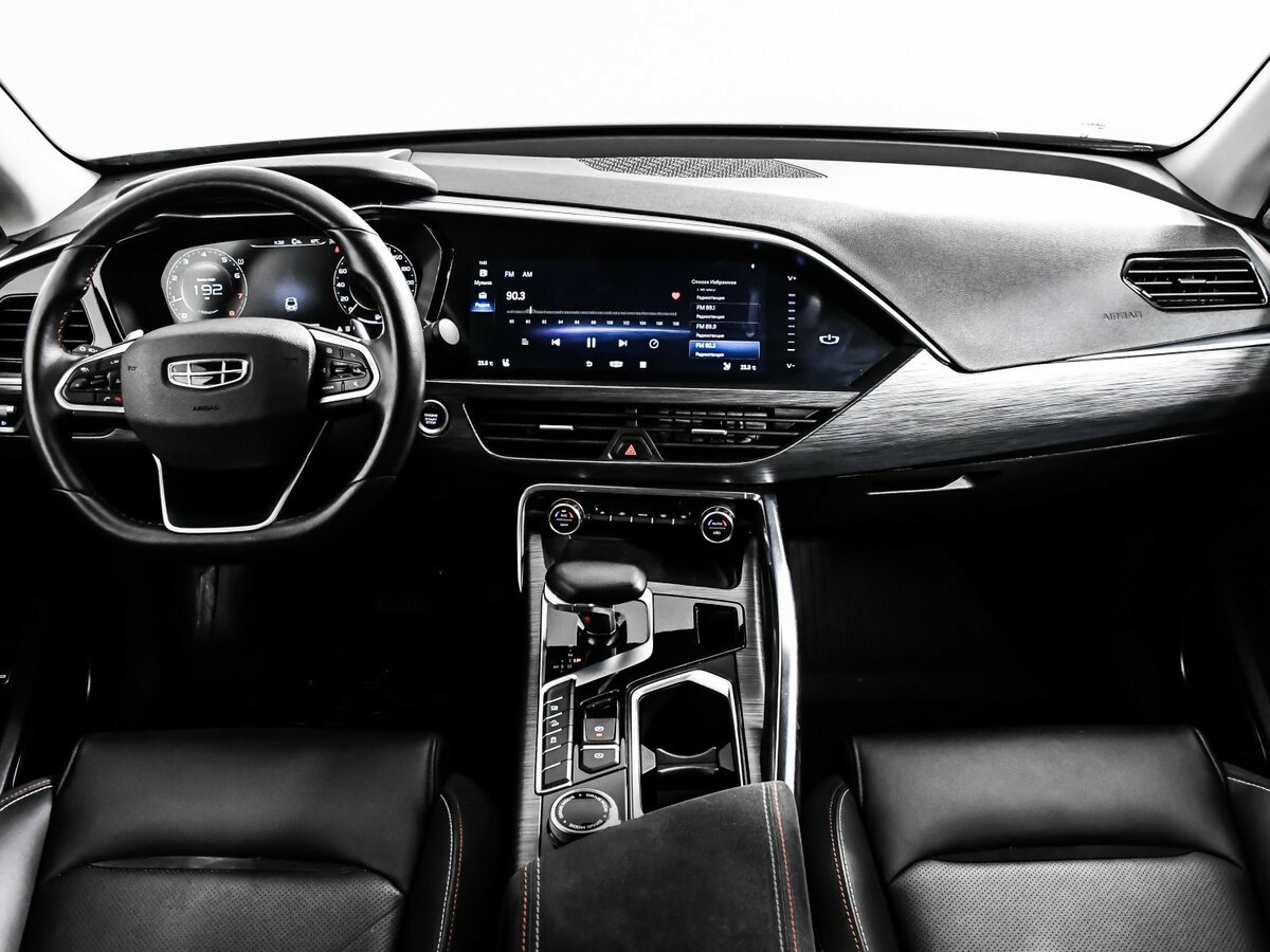 Geely Tugella 2021 года с пробегом. Фото: #8