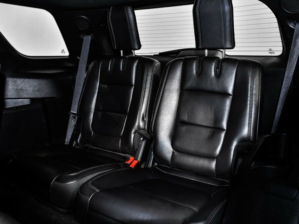 Ford Explorer 2013 года с пробегом. Фото: #11