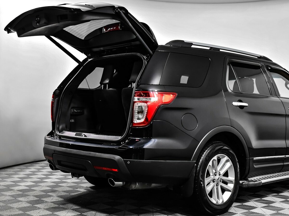 Ford Explorer 2013 года с пробегом. Фото: #12