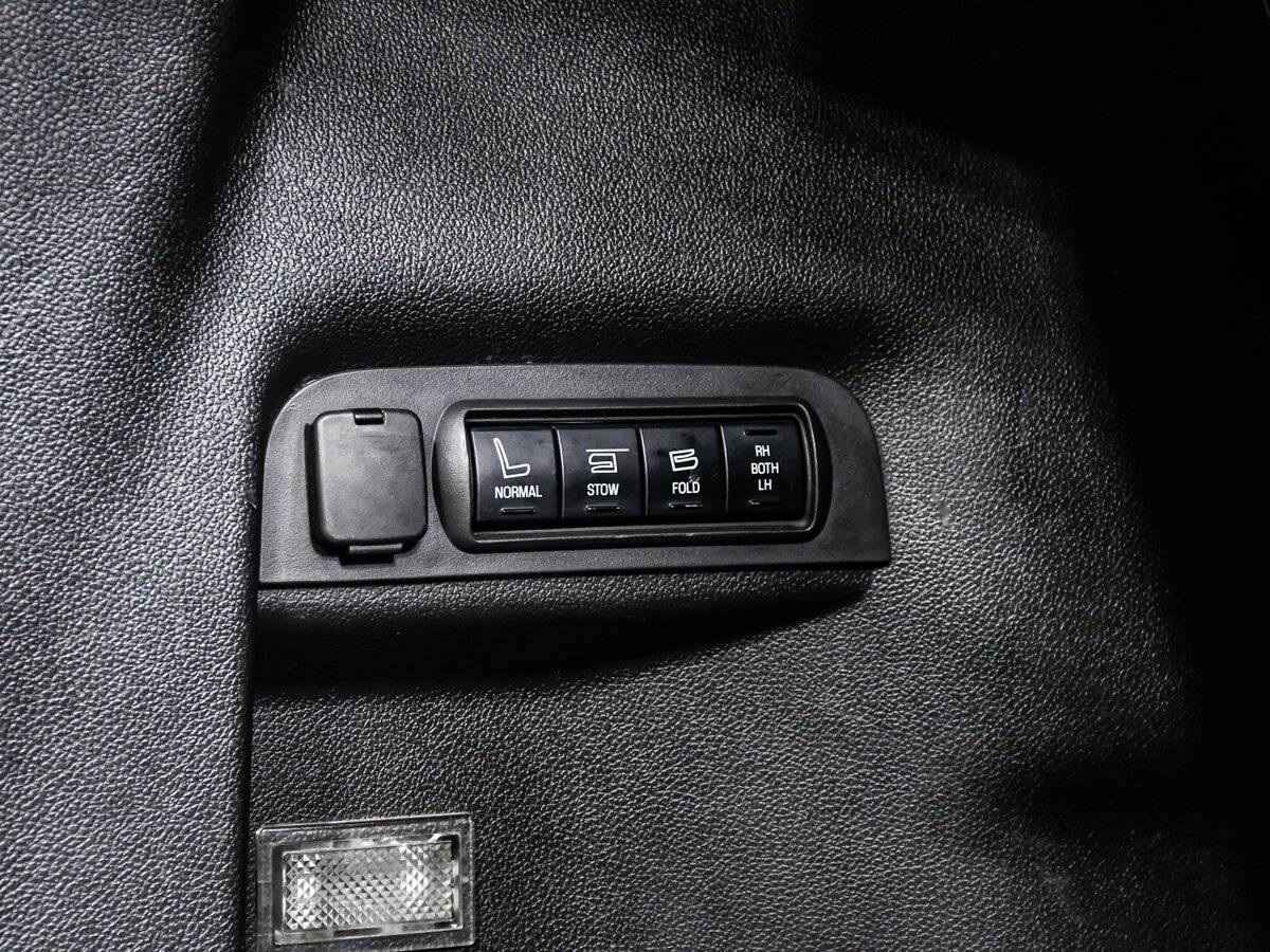 Ford Explorer 2013 года с пробегом. Фото: #13