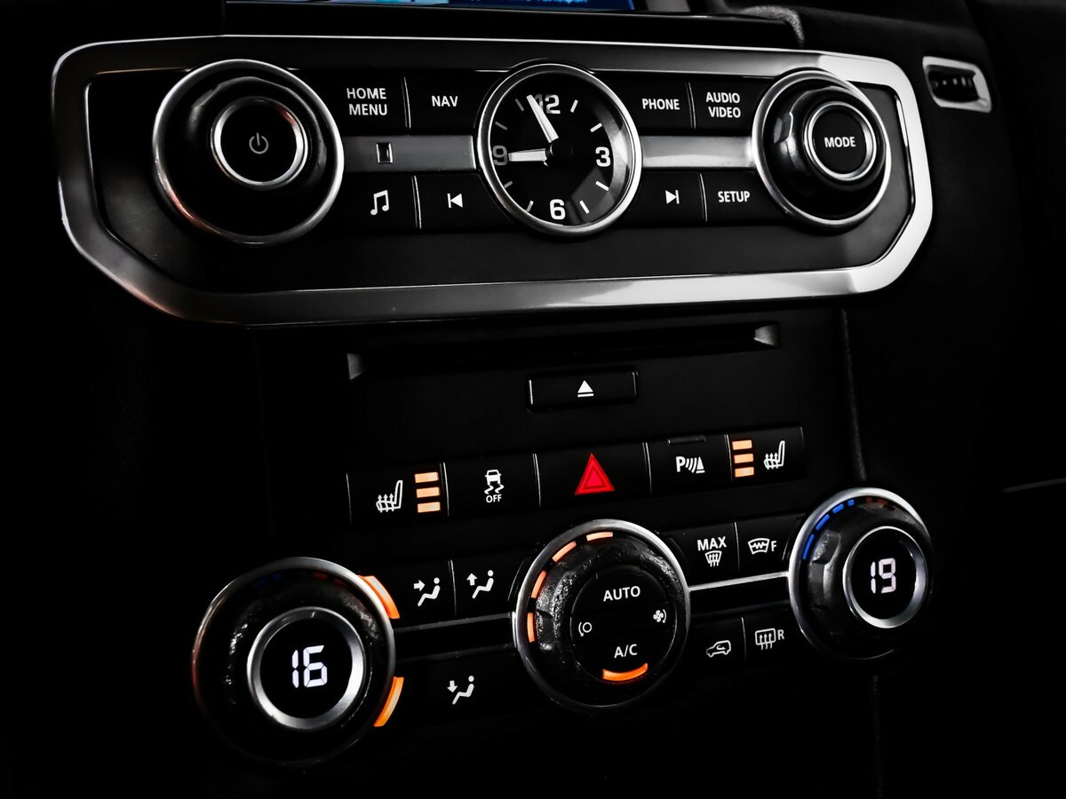 Land Rover Discovery 2013 года с пробегом. Фото: #14