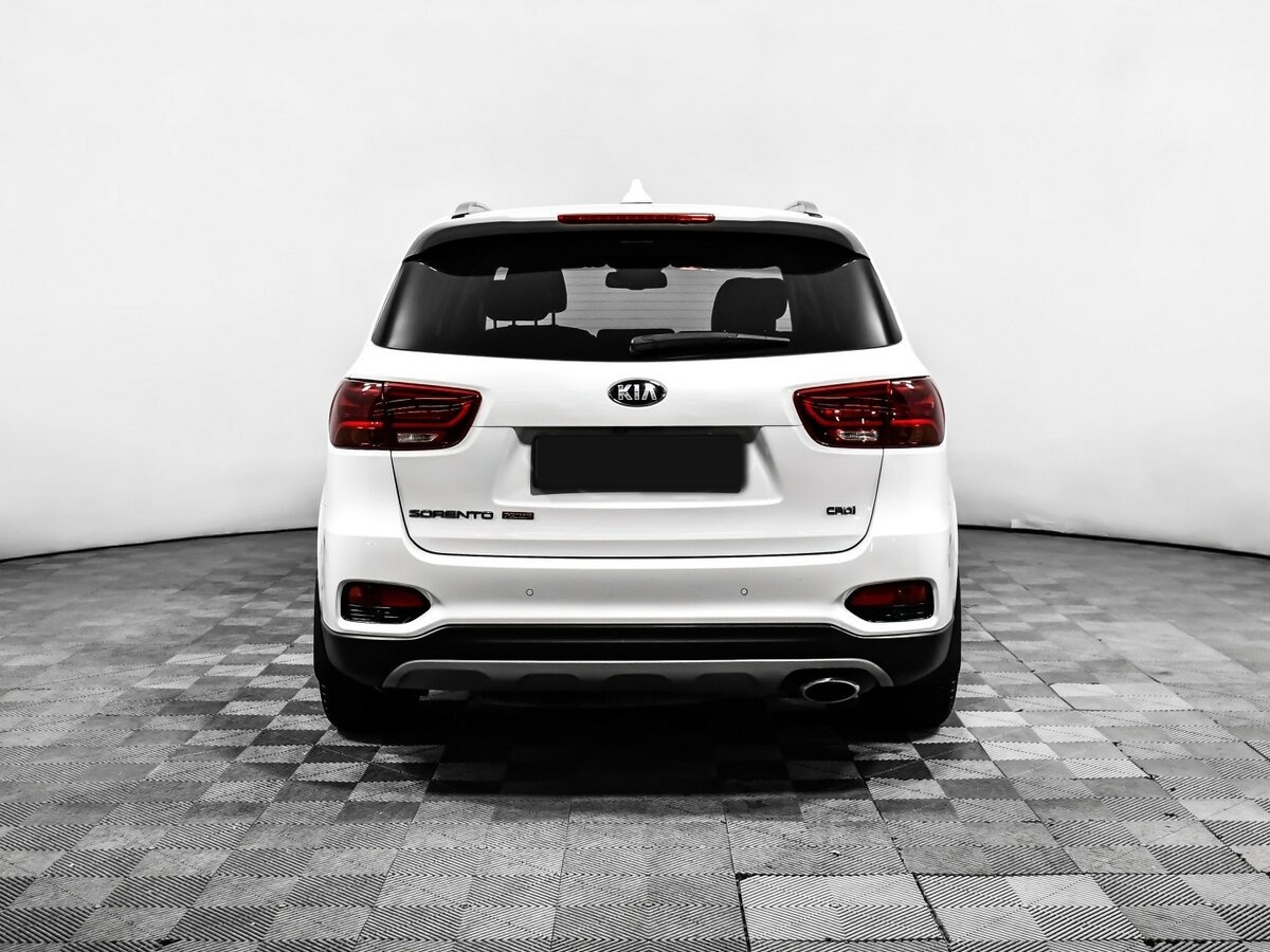 Kia Sorento 2018 года с пробегом. Фото: #4