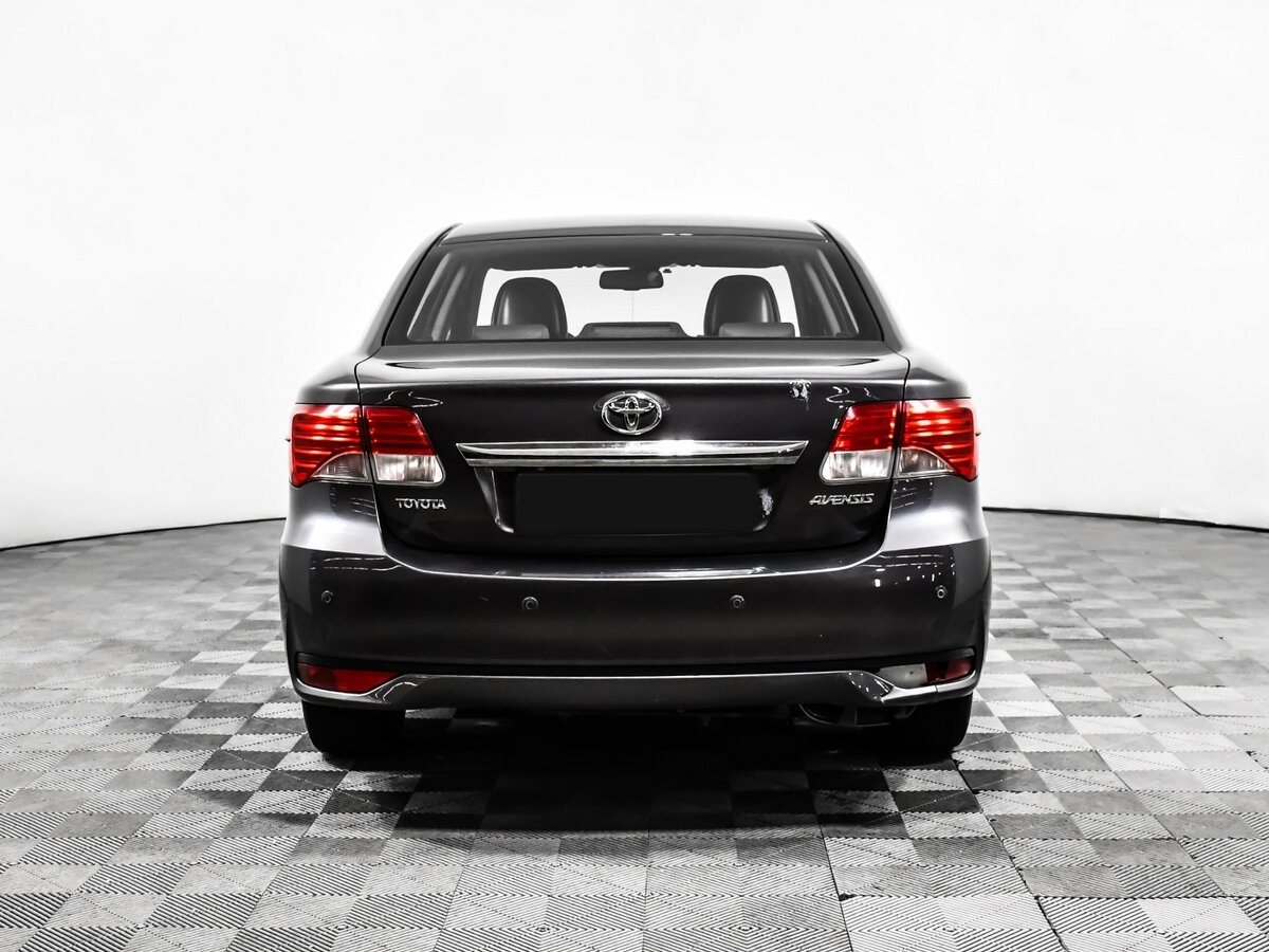 Toyota Avensis 2012 года с пробегом. Фото: #4