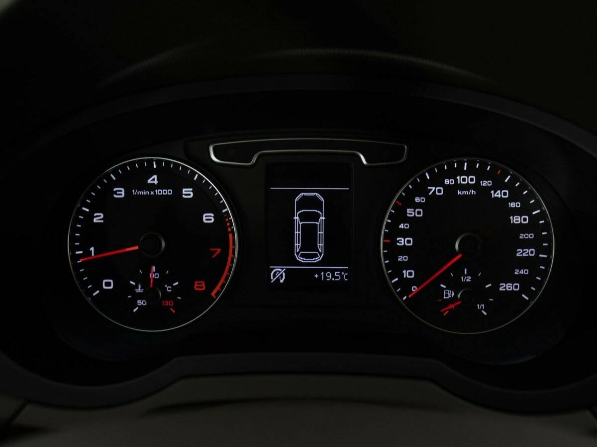 Audi Q3 2013 года с пробегом. Фото: #5