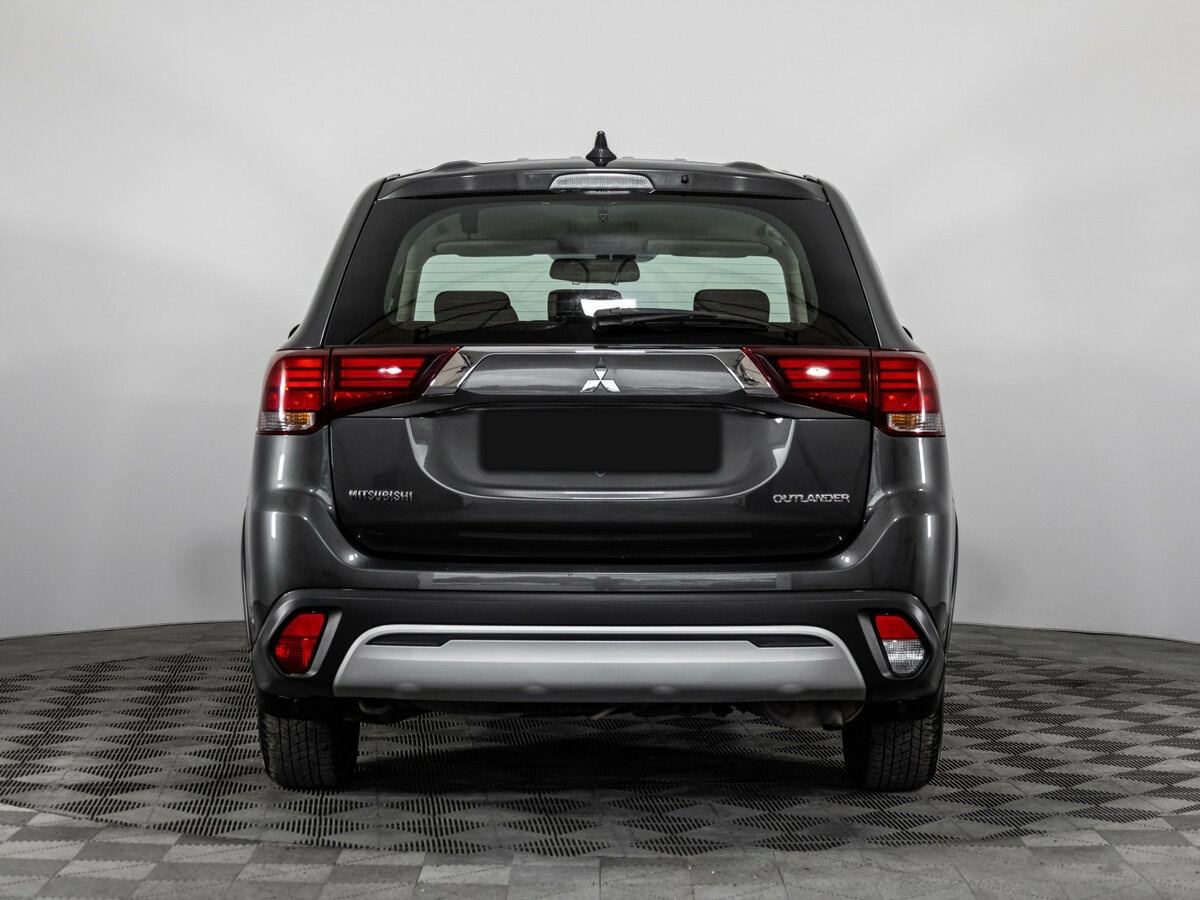 Mitsubishi Outlander 2019 года с пробегом. Фото: #4
