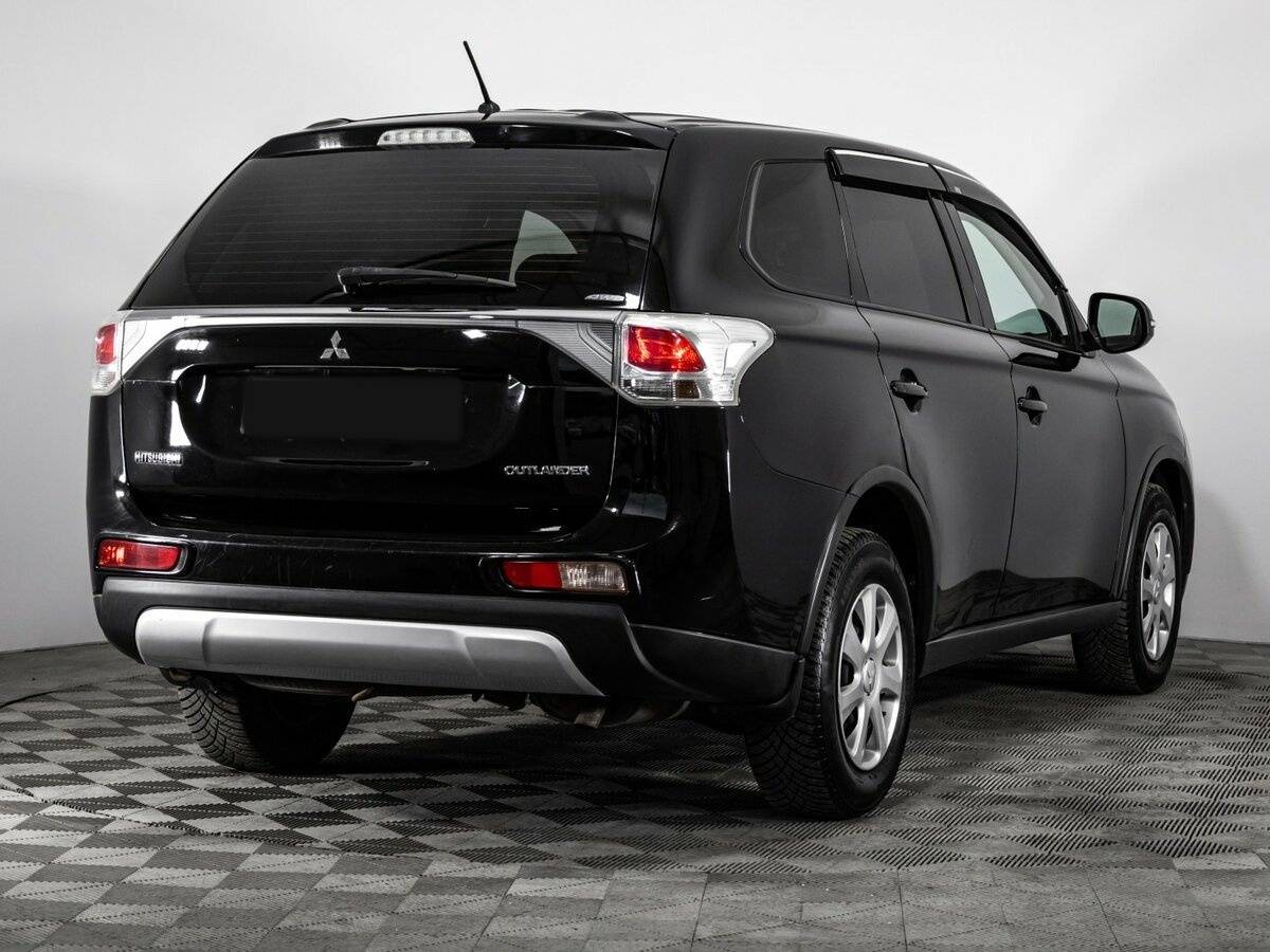 Mitsubishi Outlander 2014 года с пробегом. Фото: #3