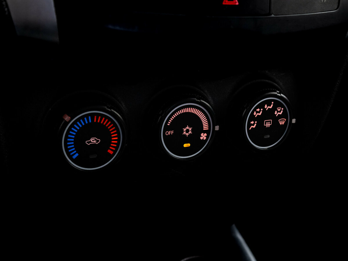 Mitsubishi ASX 2013 года с пробегом. Фото: #11