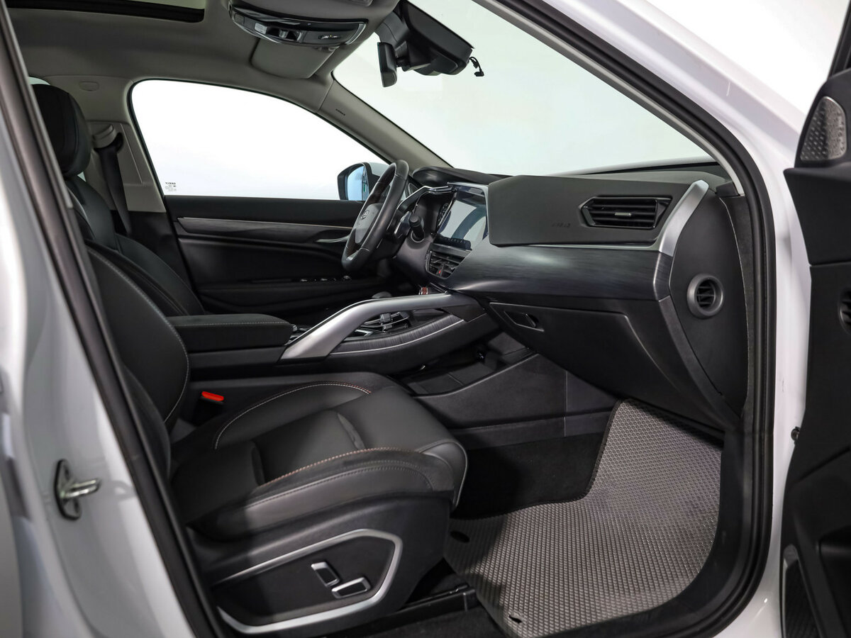 Geely Tugella 2021 года с пробегом. Фото: #25