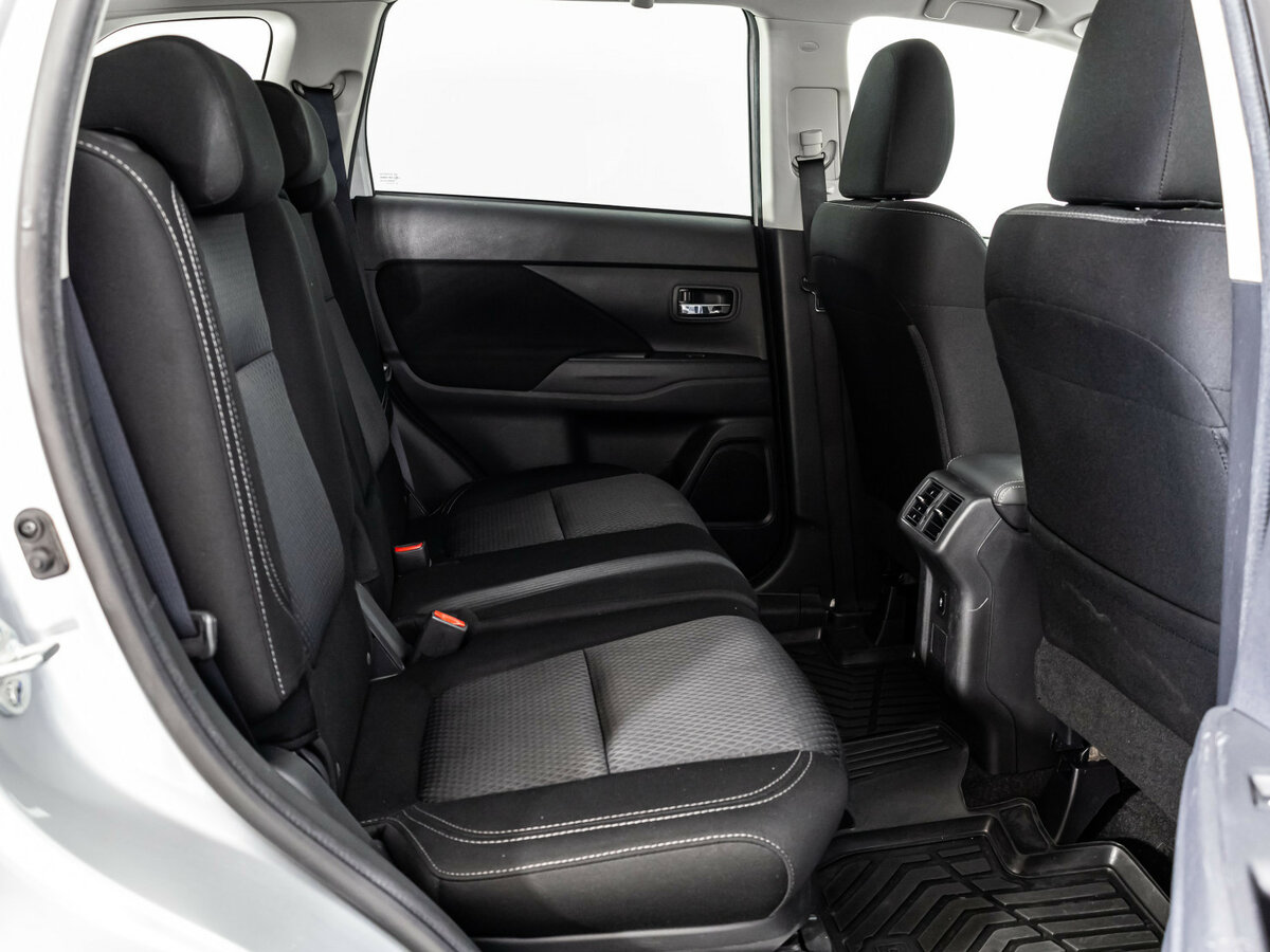 Mitsubishi Outlander 2019 года с пробегом. Фото: #14