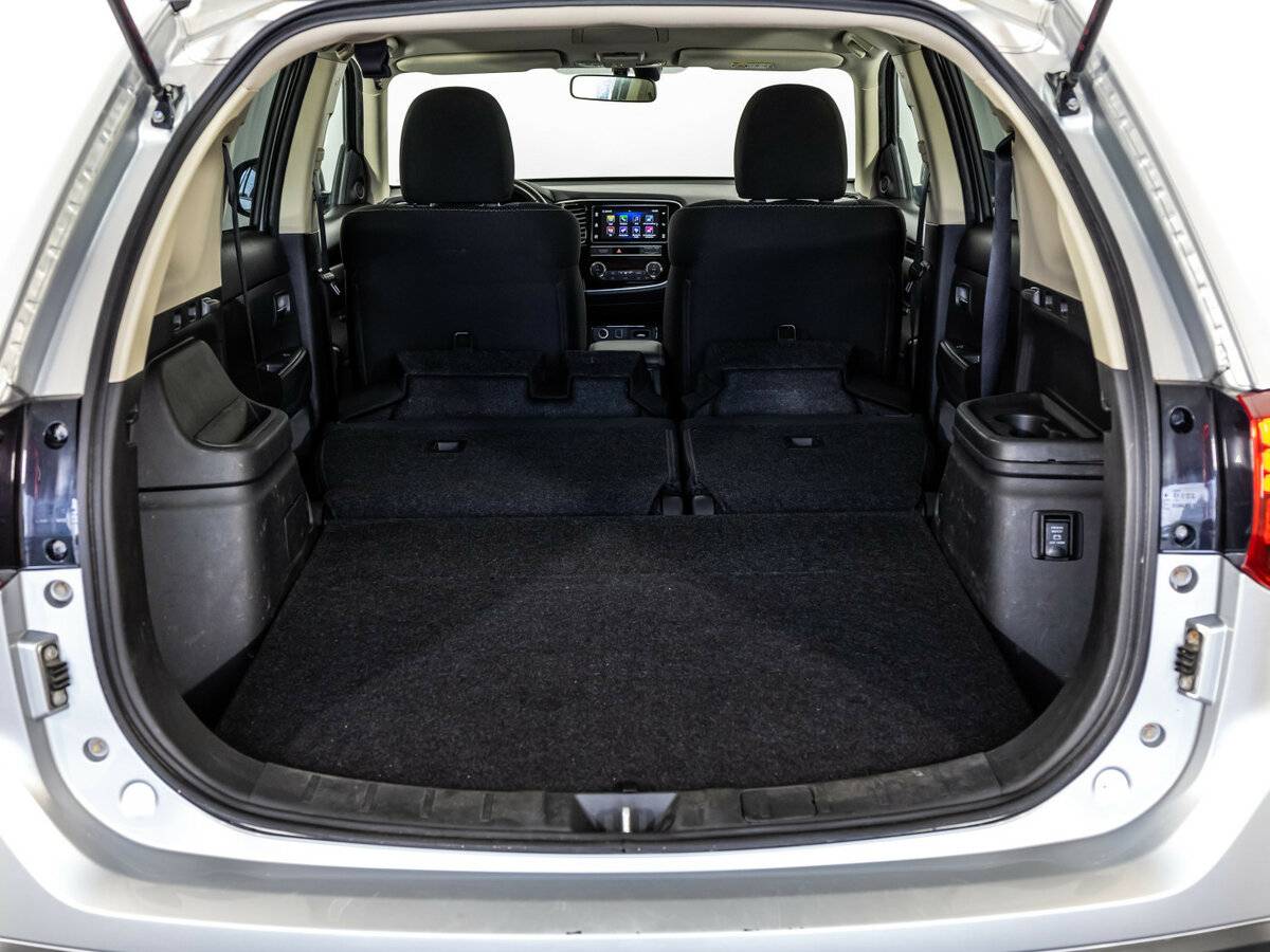 Mitsubishi Outlander 2019 года с пробегом. Фото: #18