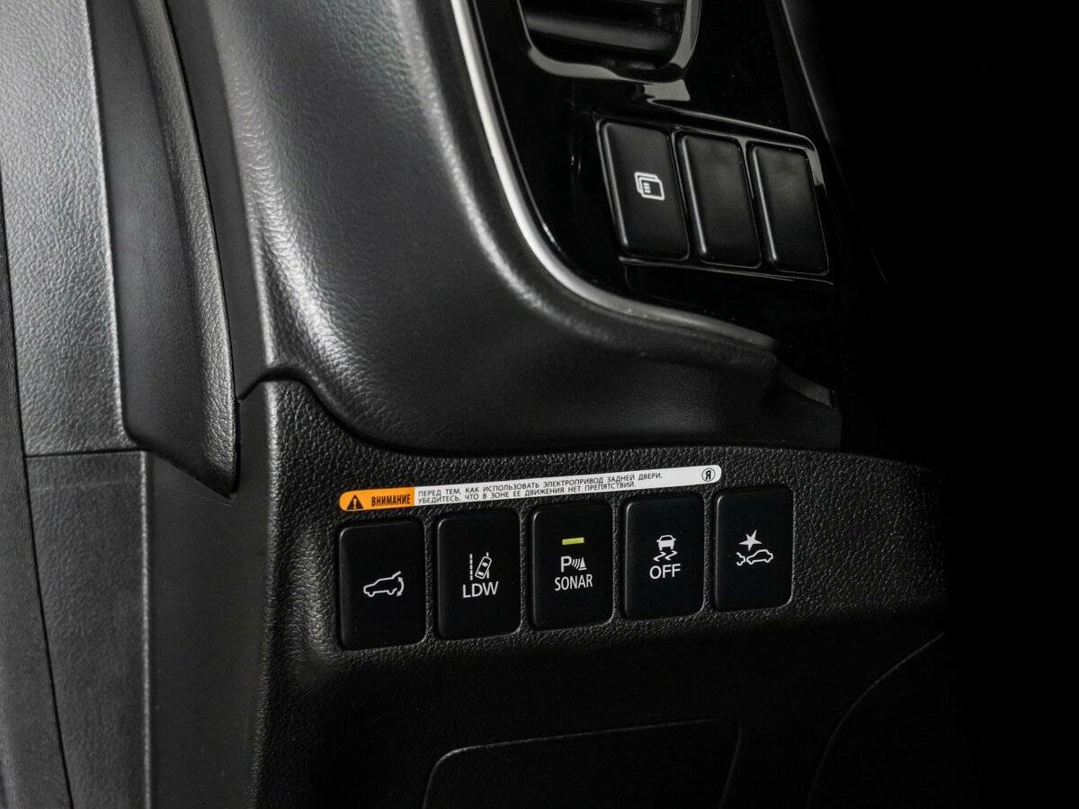 Mitsubishi Outlander 2017 года с пробегом. Фото: #13