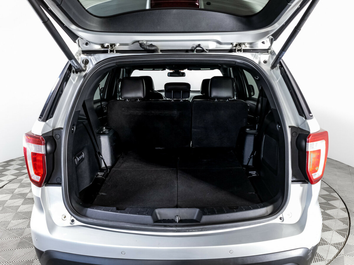 Ford Explorer 2018 года с пробегом. Фото: #14