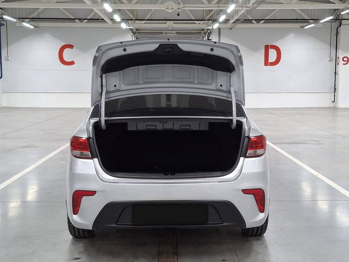 Б/У Киа Рио 2017 года. Фото: #9