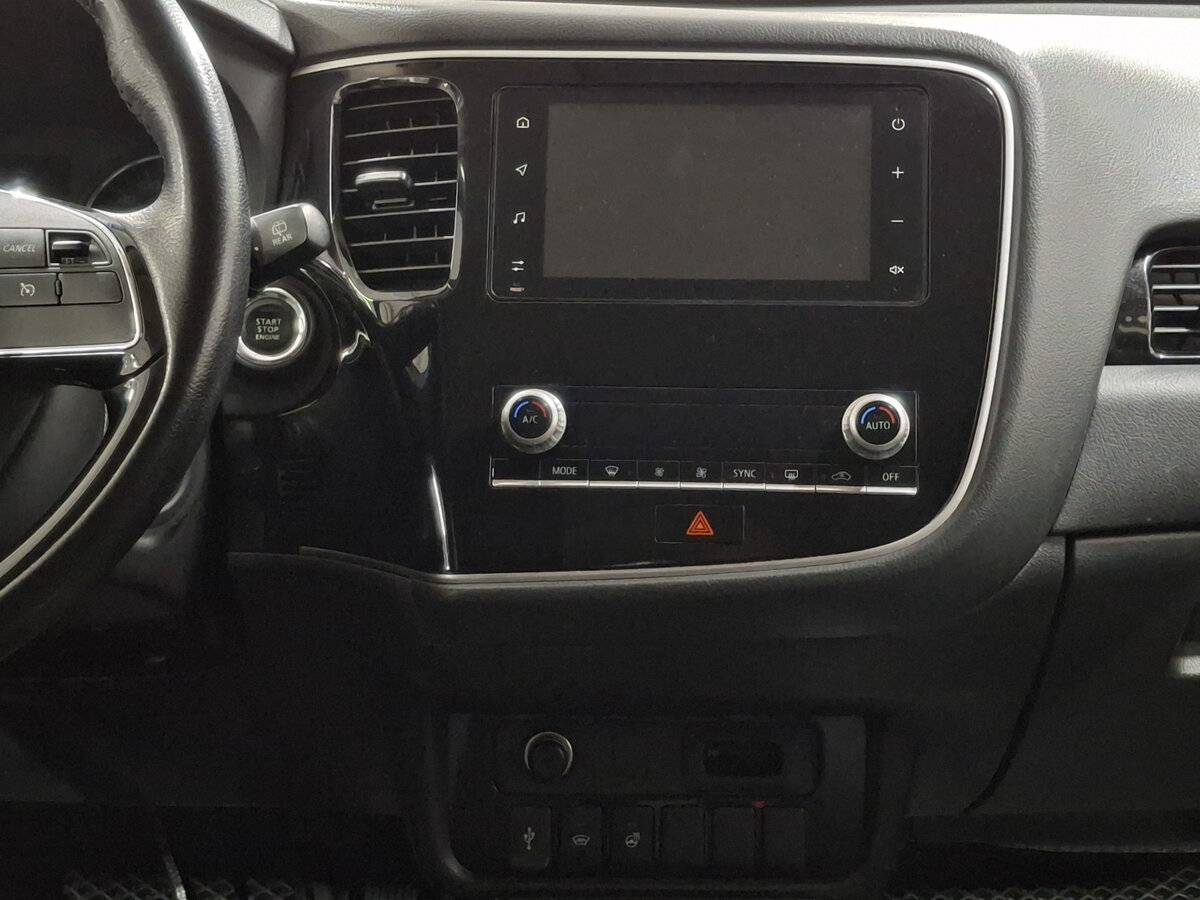 Mitsubishi Outlander 2020 года с пробегом. Фото: #14