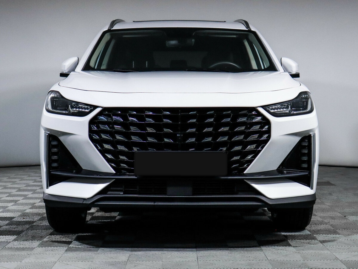 Jetour X70 PLUS 2023 года с пробегом. Фото: #1