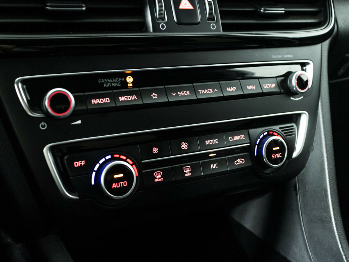 Б/У Киа Оптима 2018 года. Фото: #15