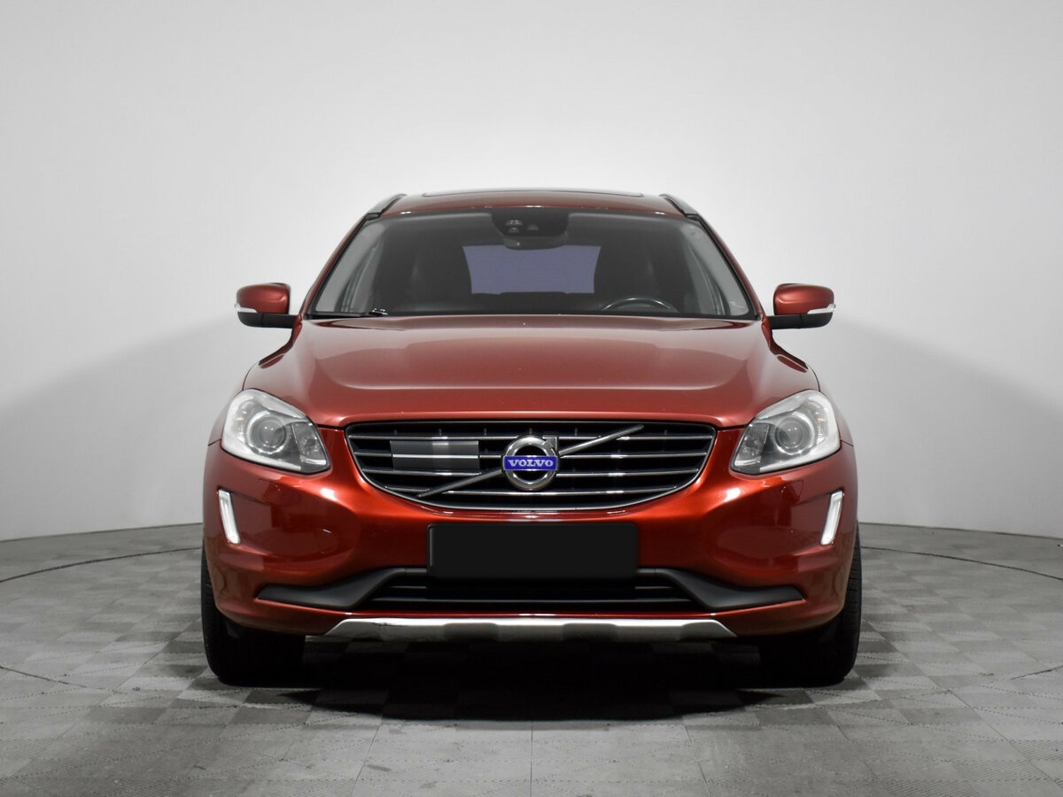 Volvo XC60 2015 года с пробегом. Фото: #1