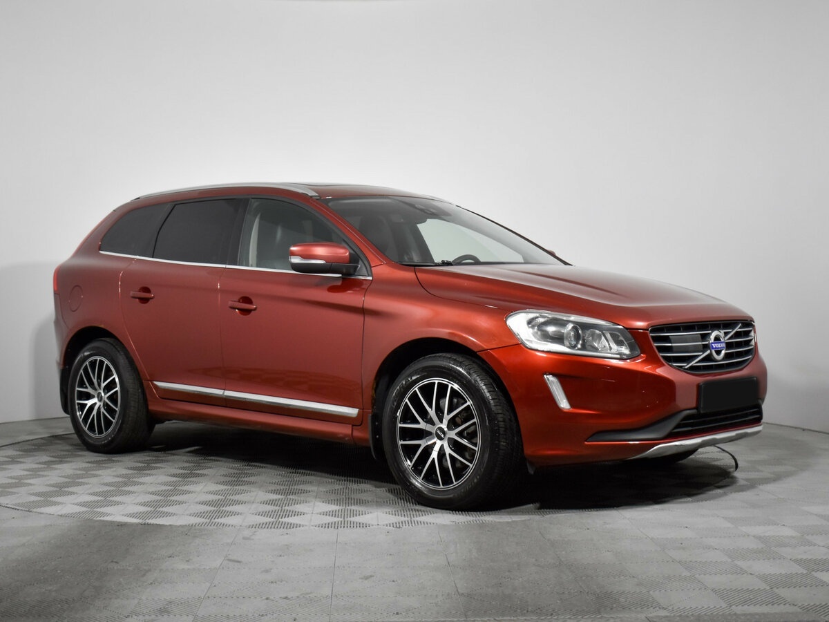 Volvo XC60 2015 года с пробегом. Фото: #2