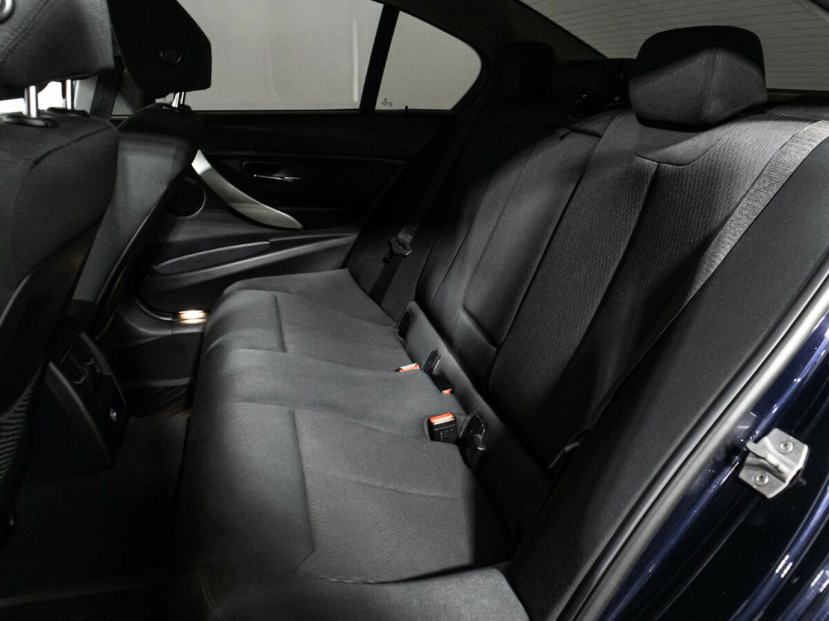 BMW 3 серии 2017 года с пробегом. Фото: #9