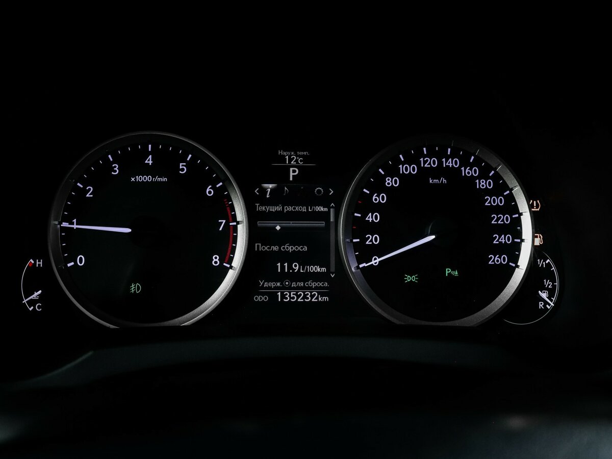 Lexus IS 2013 года с пробегом. Фото: #8