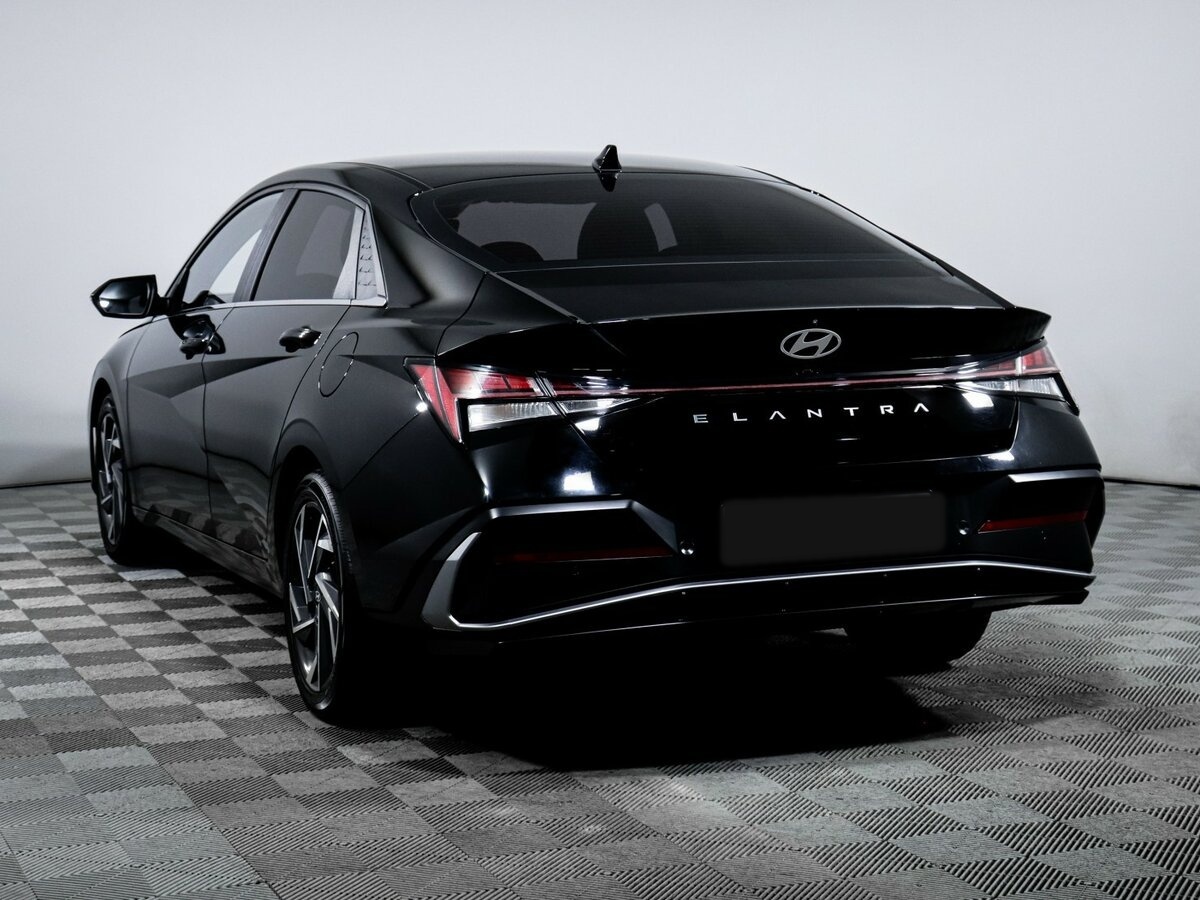 Б/У Хендай Елантра 2023 года. Фото: #5