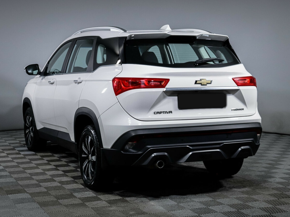 Б/У Шевроле Каптива 2021 года. Фото: #6