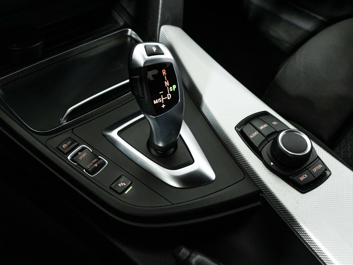 BMW 3 серии 2017 года с пробегом. Фото: #18