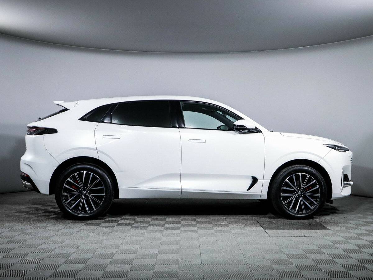 Changan UNI-K 2023 года с пробегом. Фото: #3