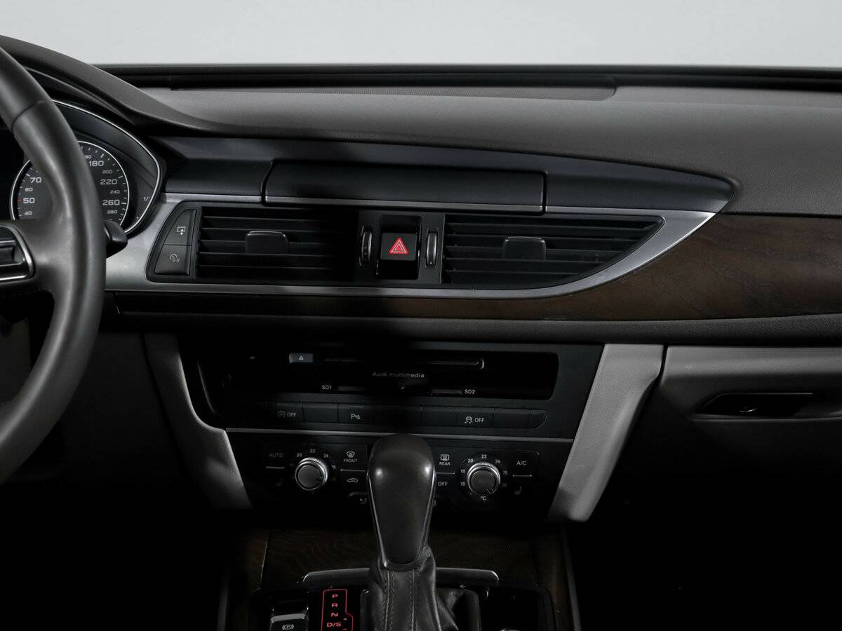 Audi A6 2015 года с пробегом. Фото: #12