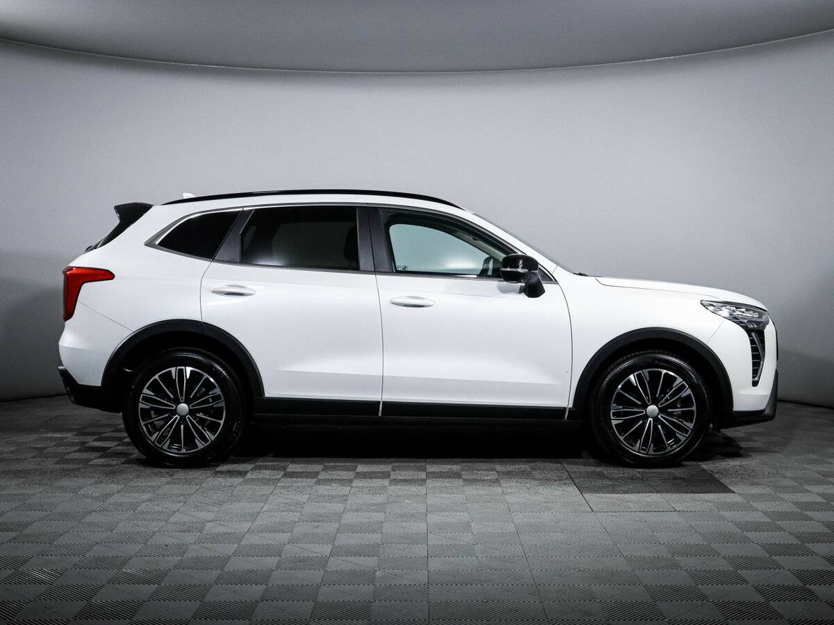 Б/У Хавал Джолион 2024 года. Фото: #3