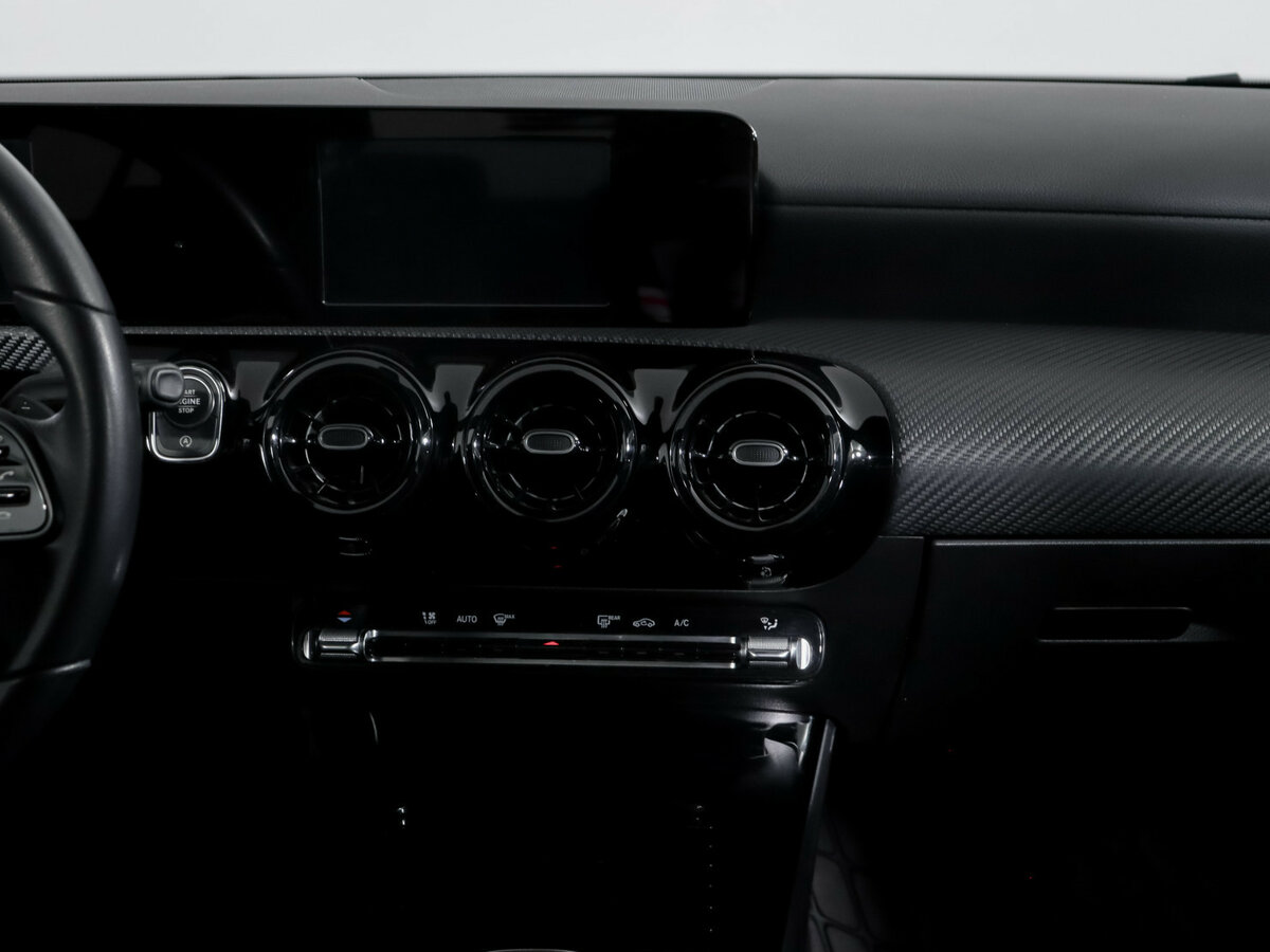 Mercedes-Benz A-Класс 2019 года с пробегом. Фото: #9