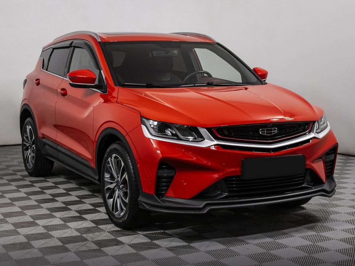 Geely Coolray 2022 года с пробегом. Фото: #2