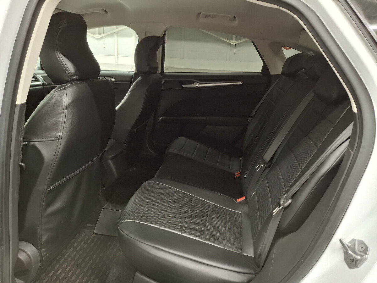 Ford Mondeo 2015 года с пробегом. Фото: #11