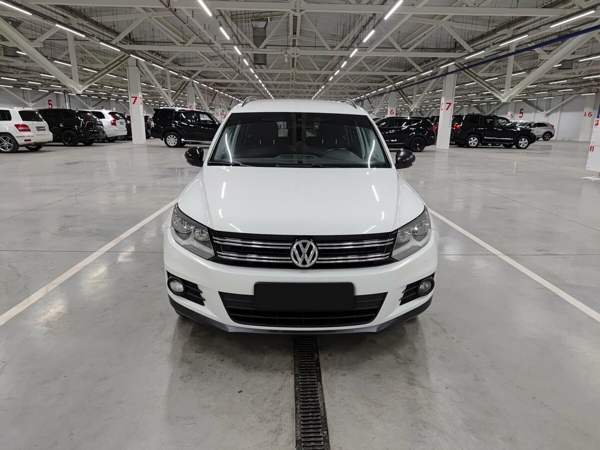 Volkswagen Tiguan 2015 года с пробегом. Фото: #1