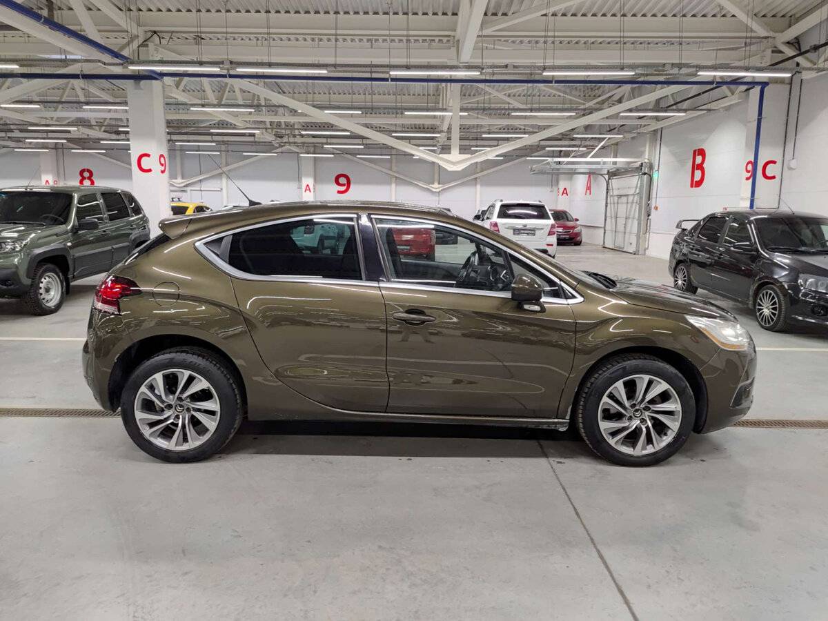 Citroen DS4 2012 года с пробегом. Фото: #3