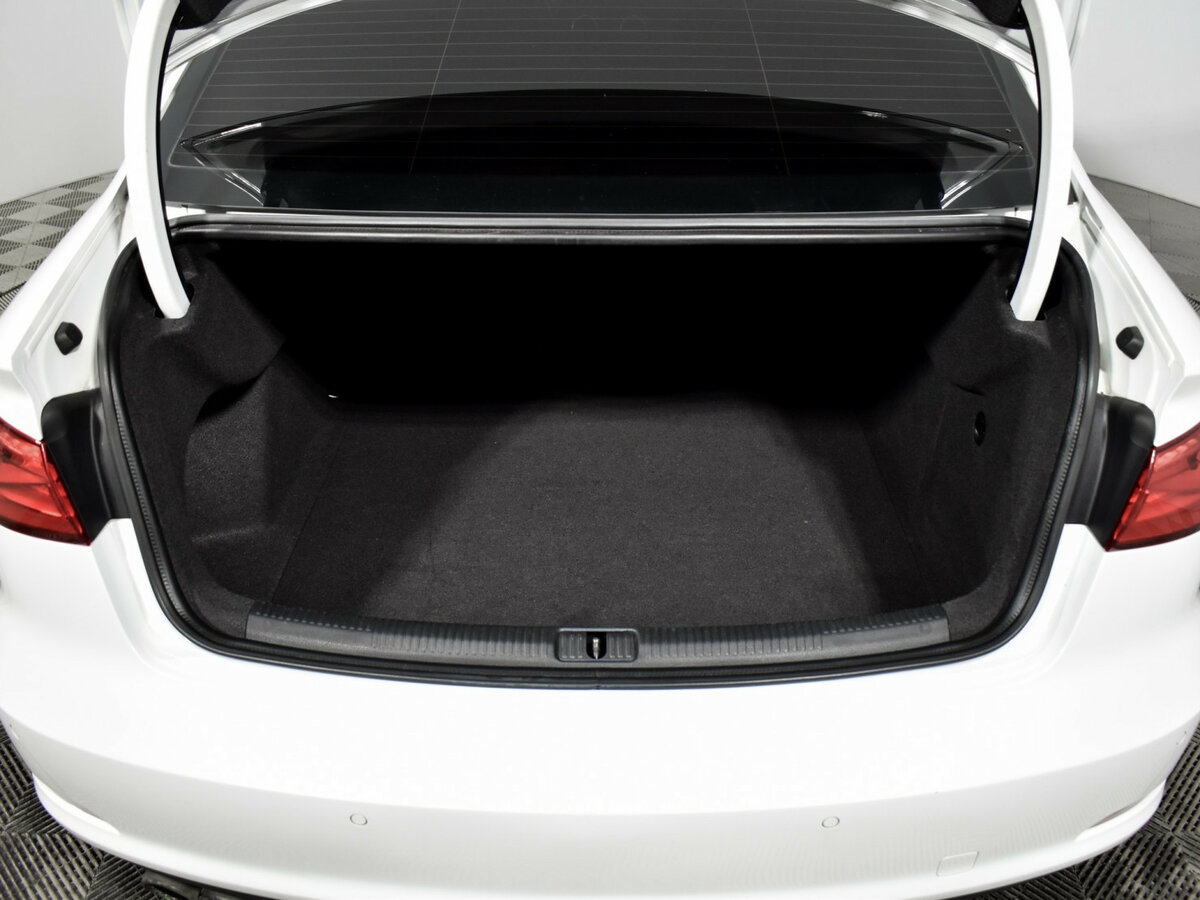 Audi A3 2016 года с пробегом. Фото: #16