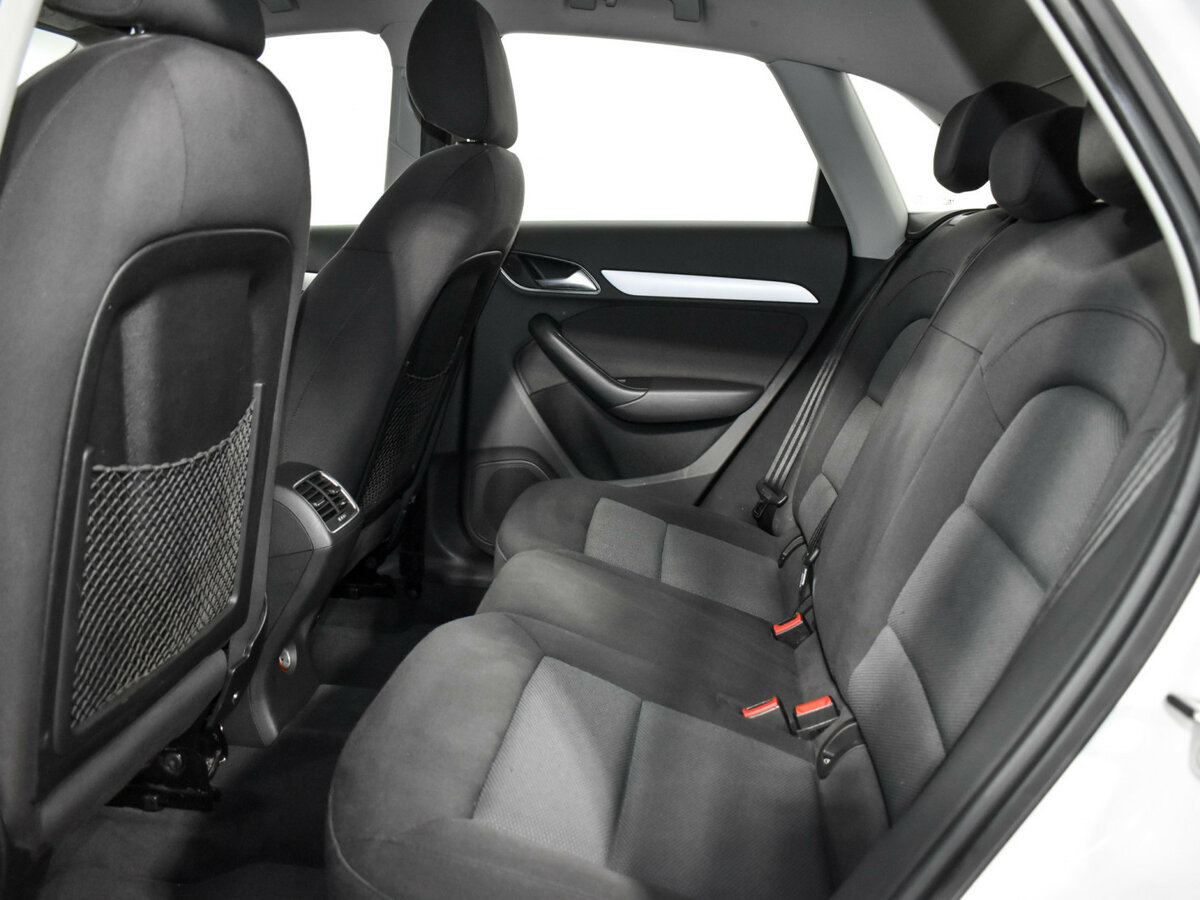 Audi Q3 2015 года с пробегом. Фото: #9