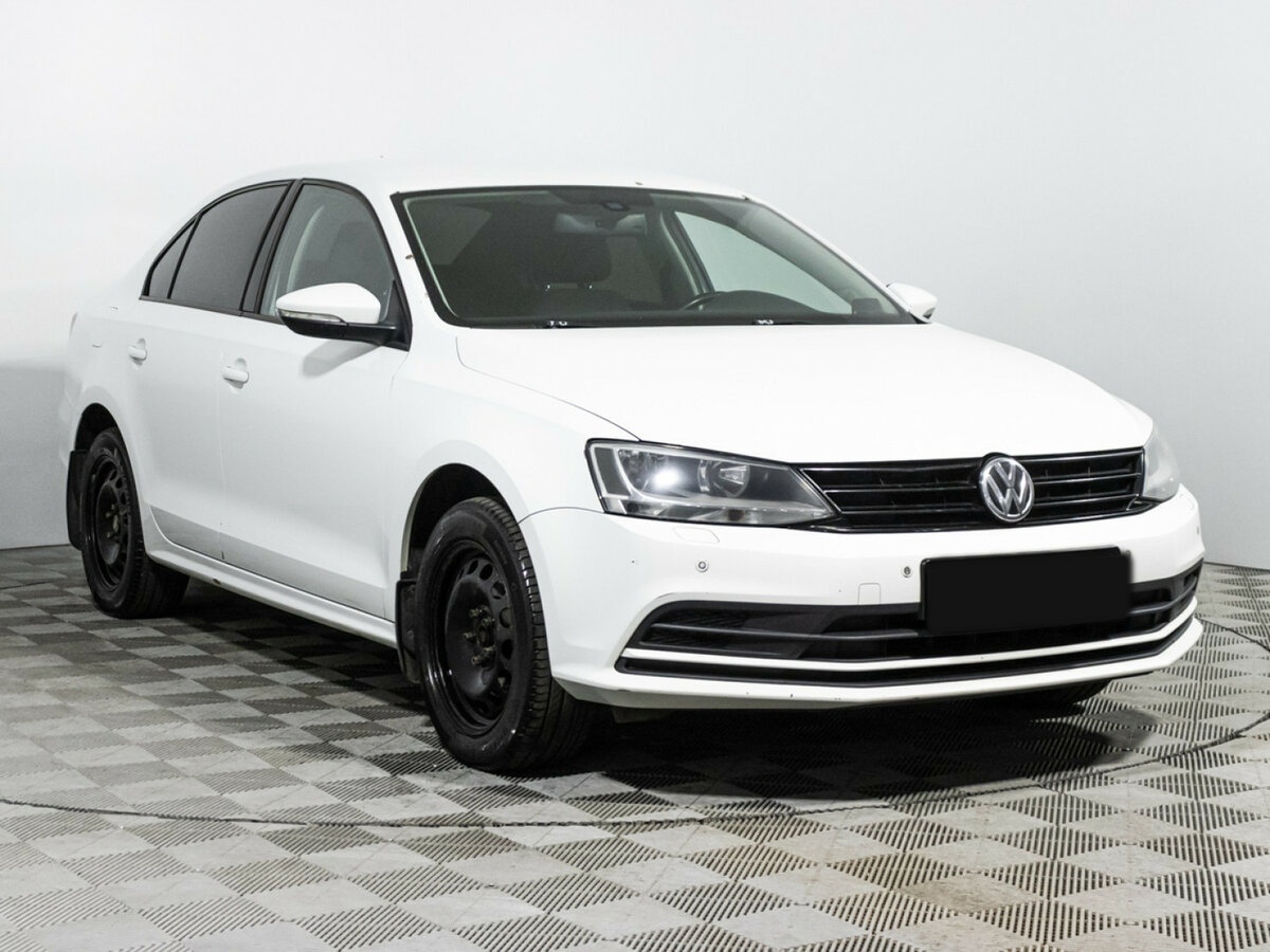 Volkswagen Jetta 2016 года с пробегом. Фото: #2
