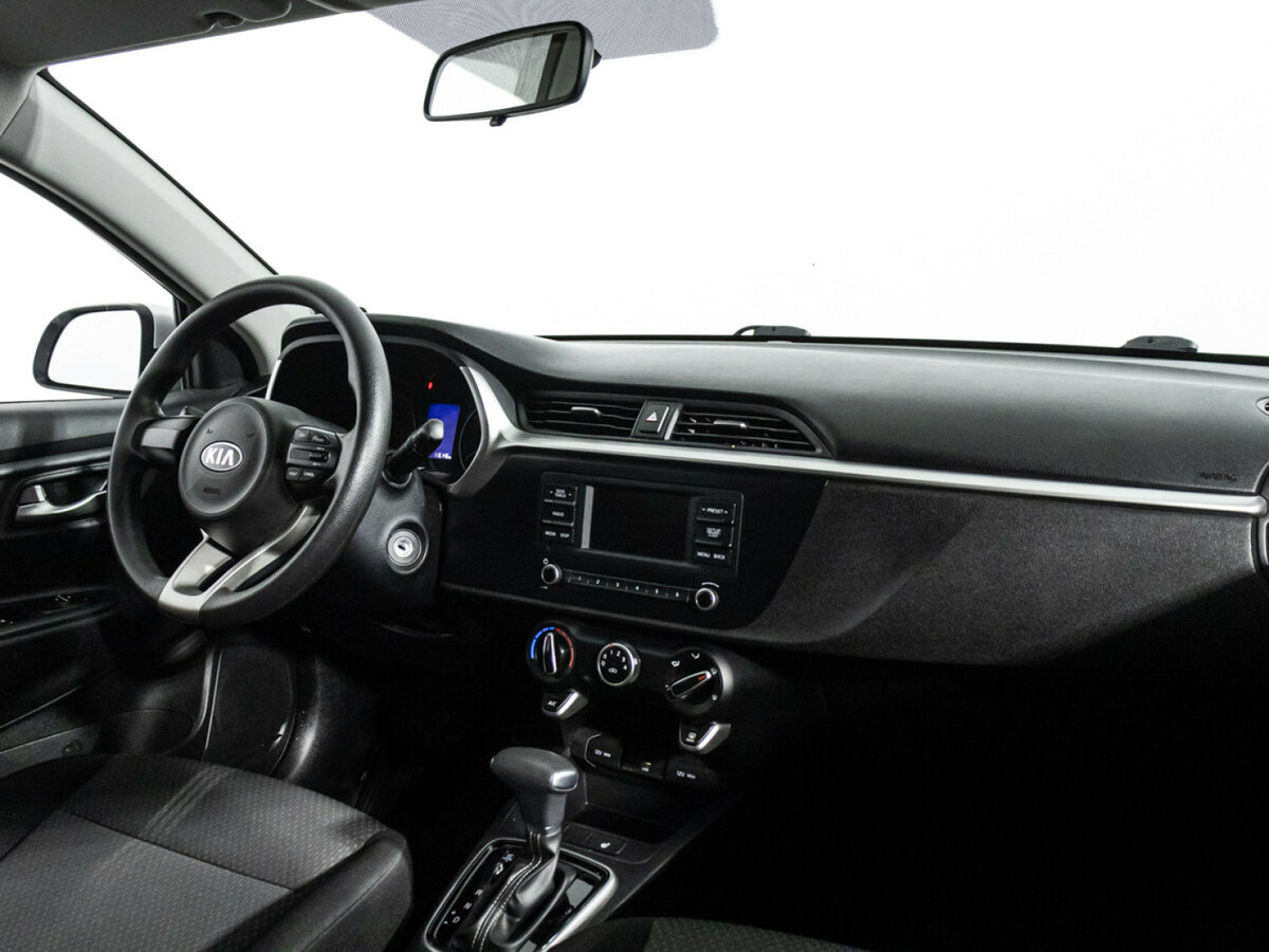 Kia Rio 2021 года с пробегом. Фото: #8