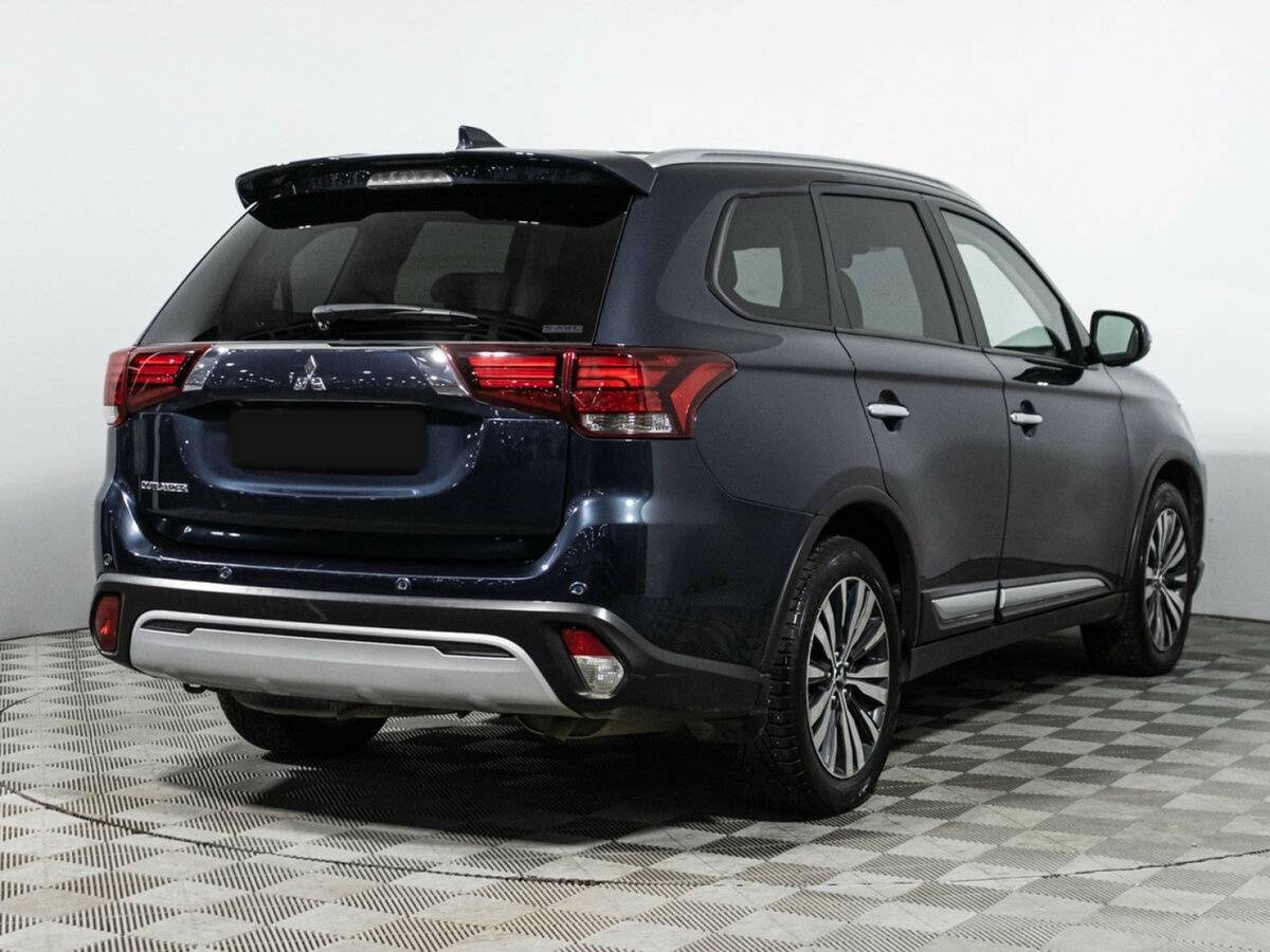 Mitsubishi Outlander 2020 года с пробегом. Фото: #3