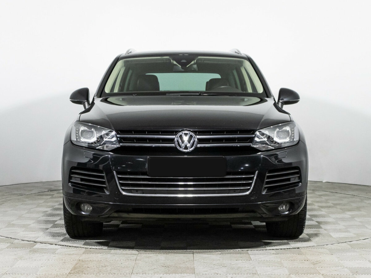 Volkswagen Touareg 2014 года с пробегом. Фото: #1