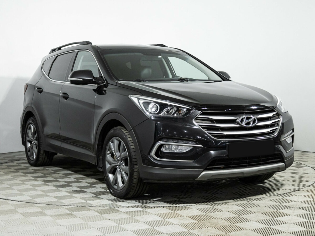 Hyundai Santa Fe 2017 года с пробегом. Фото: #2