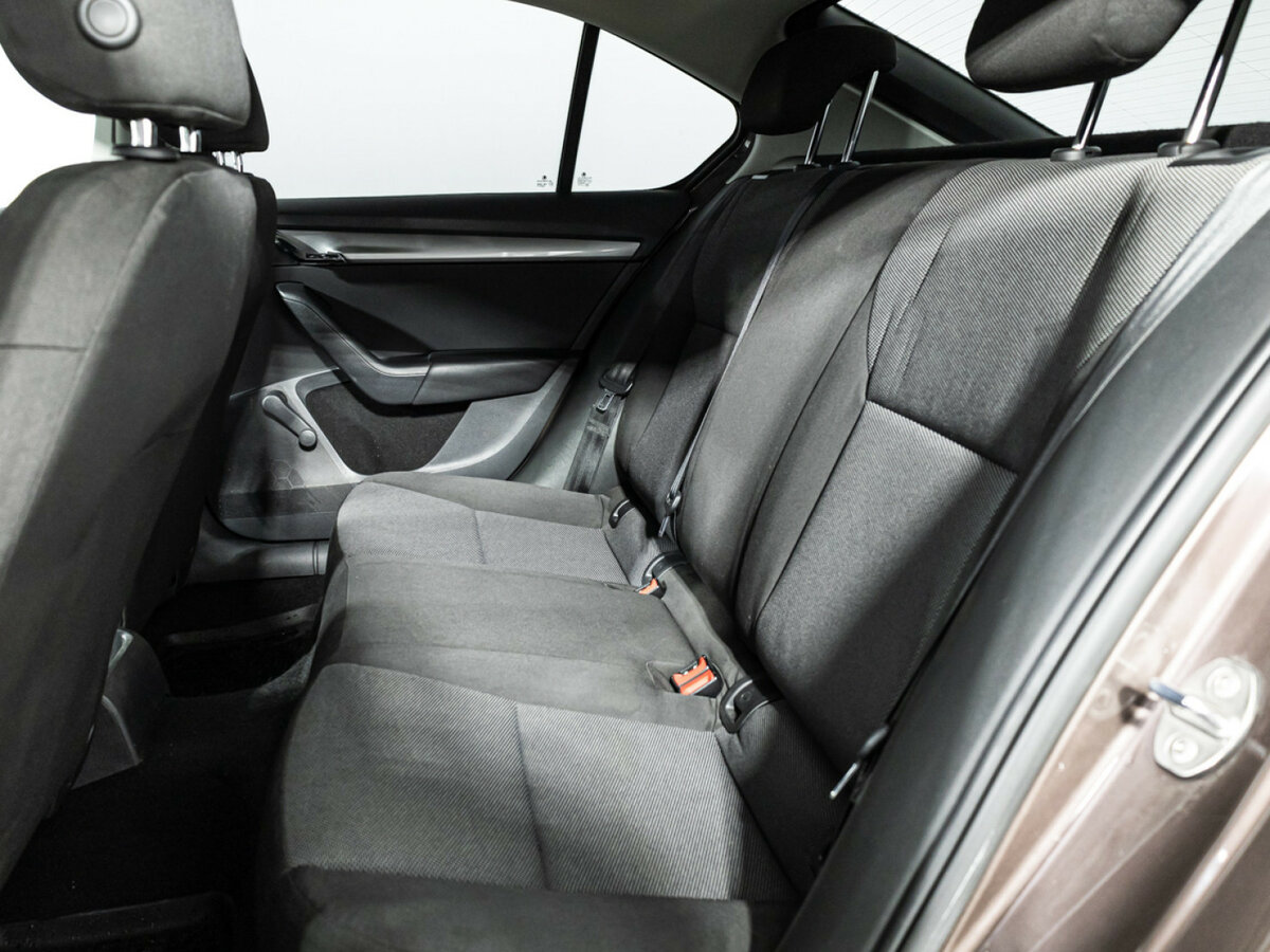 Skoda Octavia 2014 года с пробегом. Фото: #7