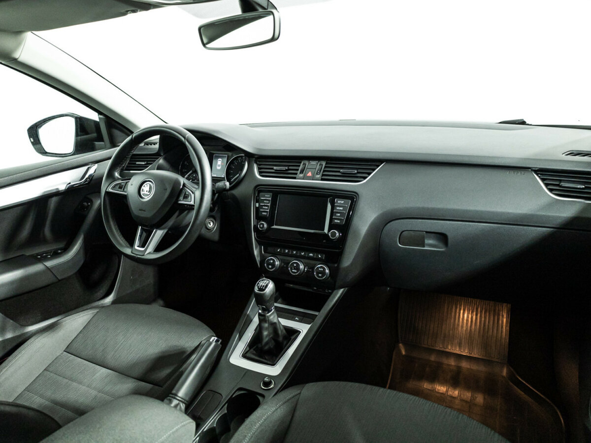 Skoda Octavia 2016 года с пробегом. Фото: #8