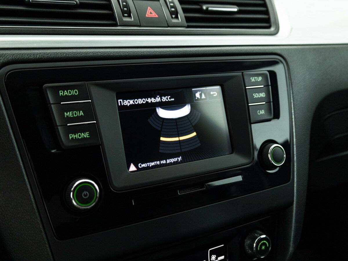 Б/У Шкода Рапид 2016 года. Фото: #13