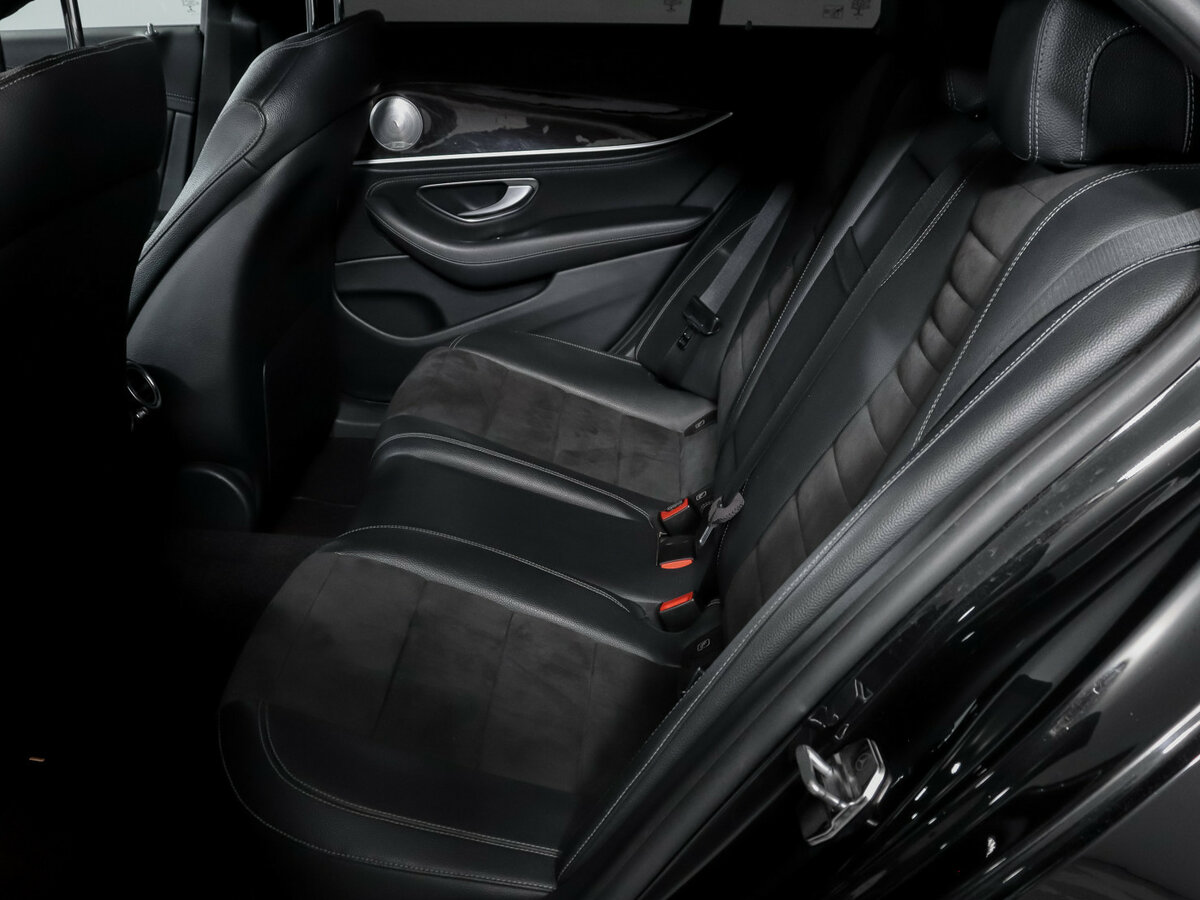 Mercedes-Benz E-Класс 2017 года с пробегом. Фото: #9