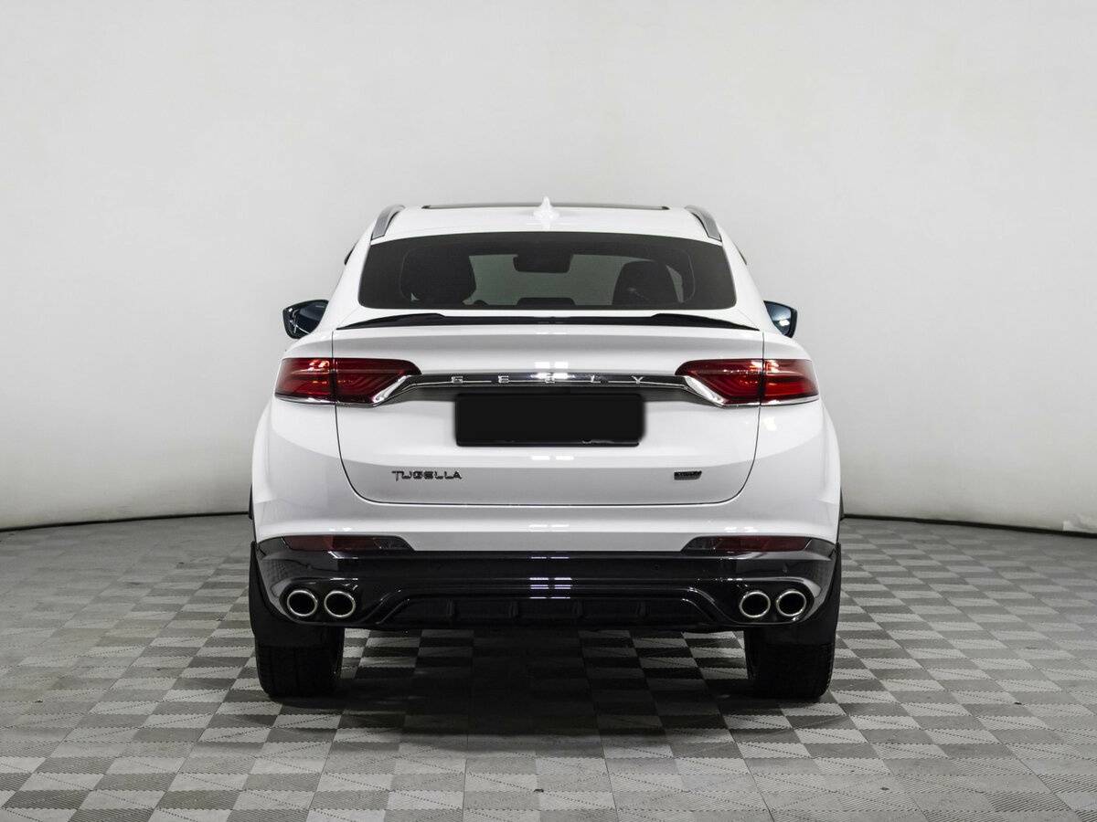 Geely Tugella 2023 года с пробегом. Фото: #4