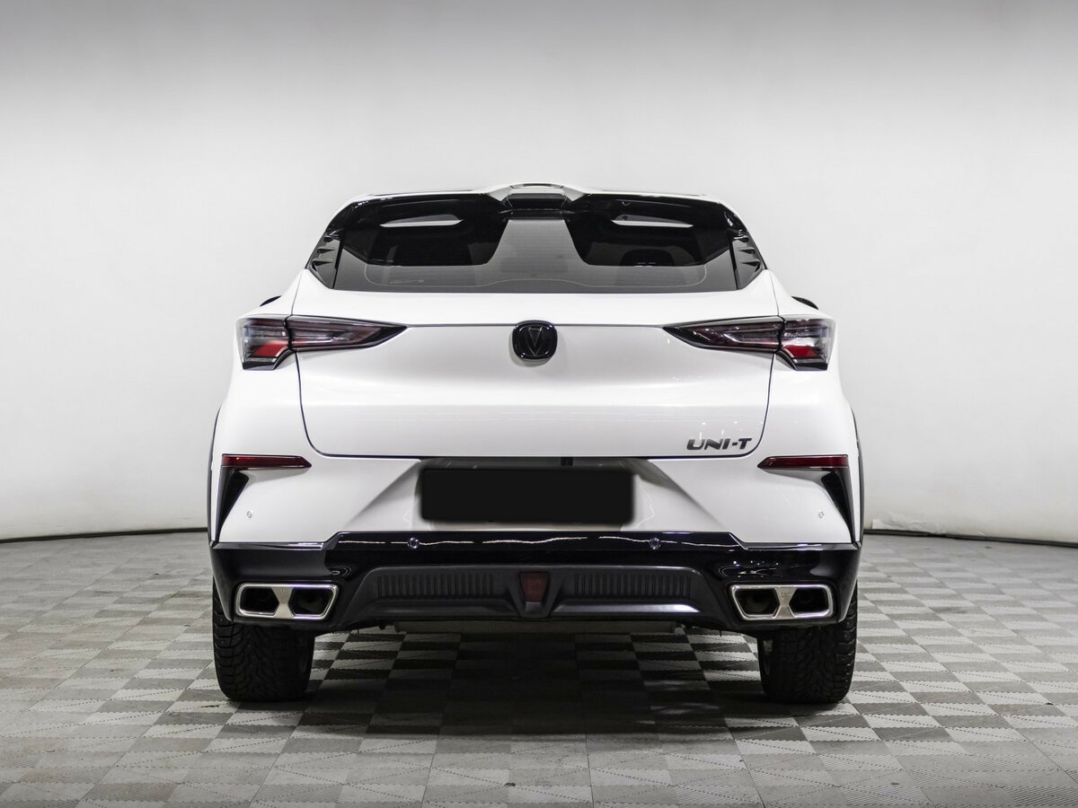 Changan UNI-T 2023 года с пробегом. Фото: #4